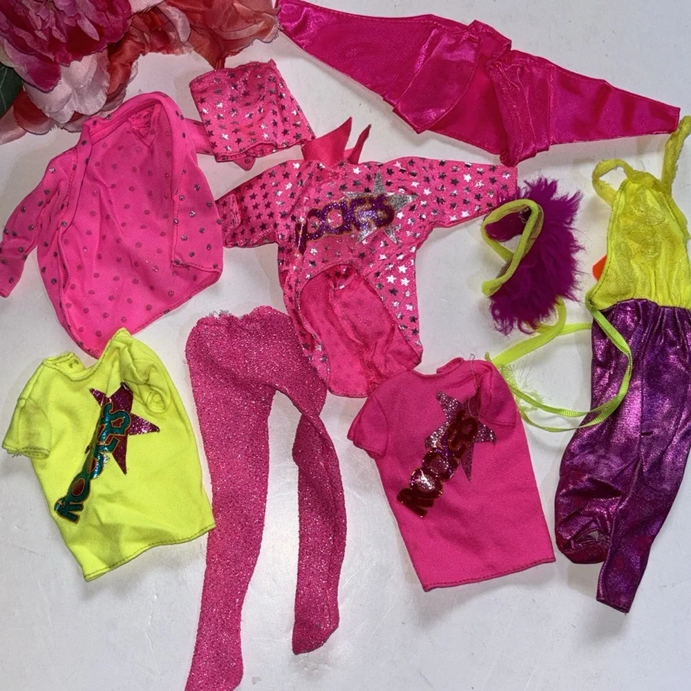 BARBIE AND THE ROCKERS OUTFITS 1980s Barbie and the Rockers Clothing Vintage